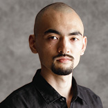 八重柏 泰士